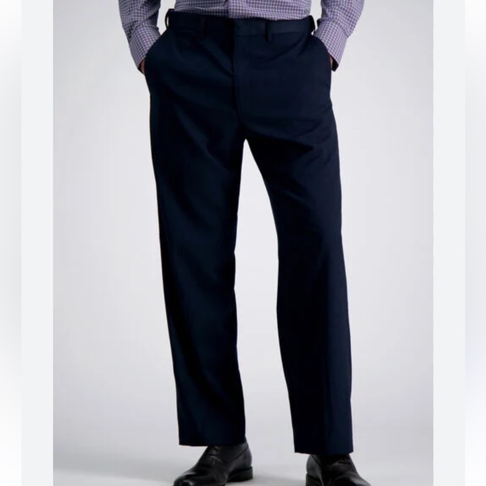 J M Haggar Classic Black Dress Pants 38 x 30 with side pockets